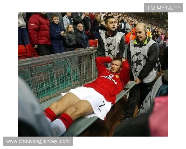 小男孩勇闯足球世界寻找心目中的明星偶像之旅